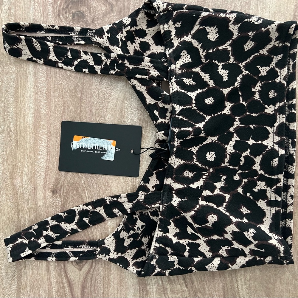 Cheetah Print PrettyLittleThing tank top
